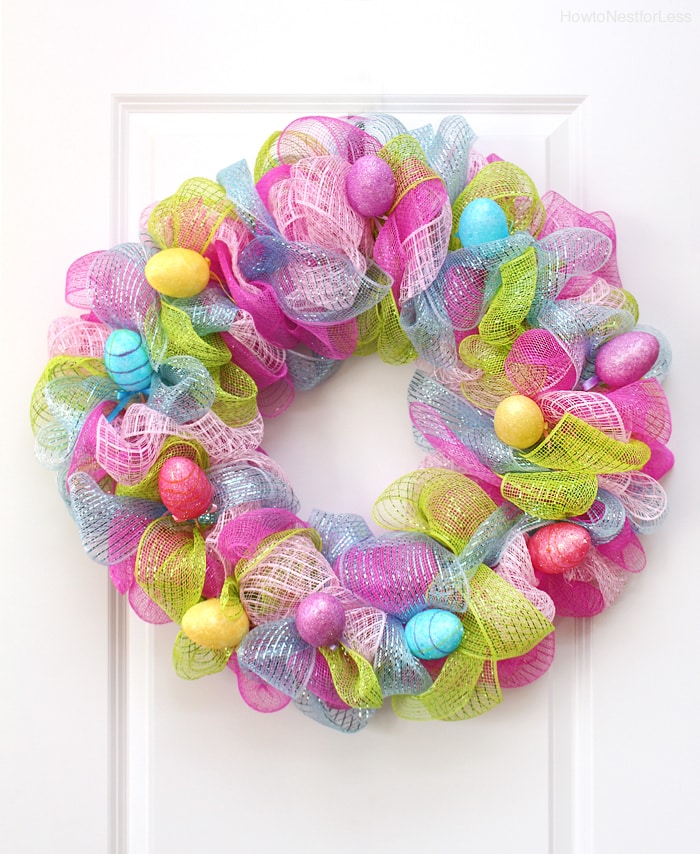 How to make a wreath with mesh ribbon and burlap?